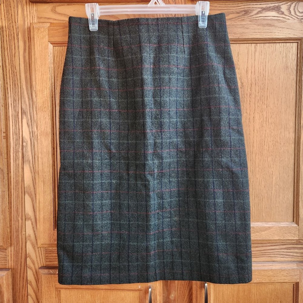 Vintage Woolrich Dark Green Plaid Wool Blend Lined Skirt Size 10